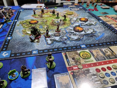 Partida al juego de mesa Blood Rage