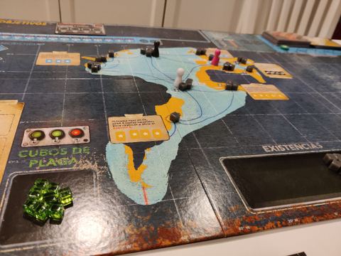 Partida al juego de mesa Pandemic Legacy Season 2
