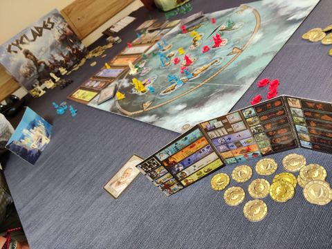 Partida al juego de mesa Cyclades