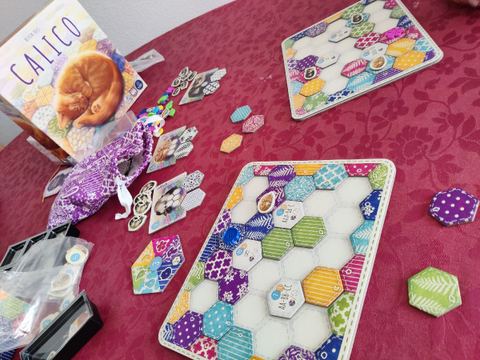 Partida al juego de mesa Calico