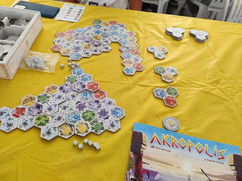 Akropolis, juego de mesa